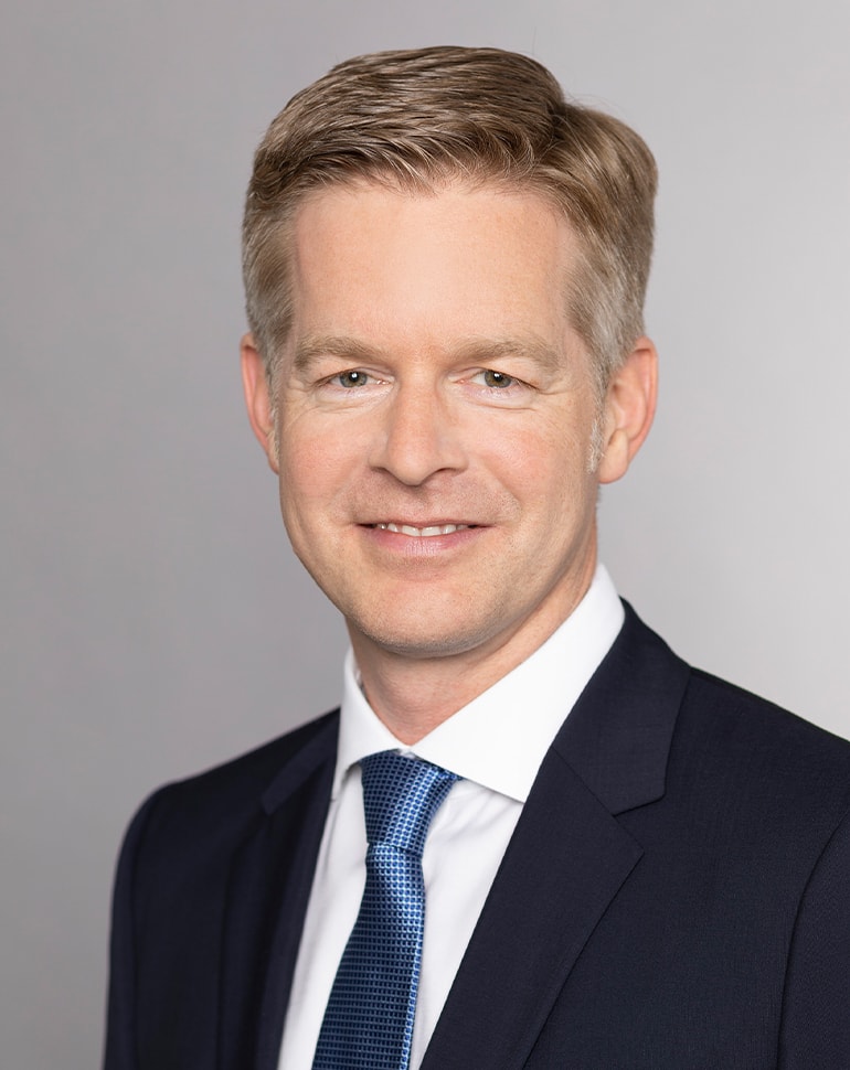 Rechtsanwalt Martin Hüwel, Capital Markets, Banking & Finance; Financial Services Investment Funds & Alternative Investments